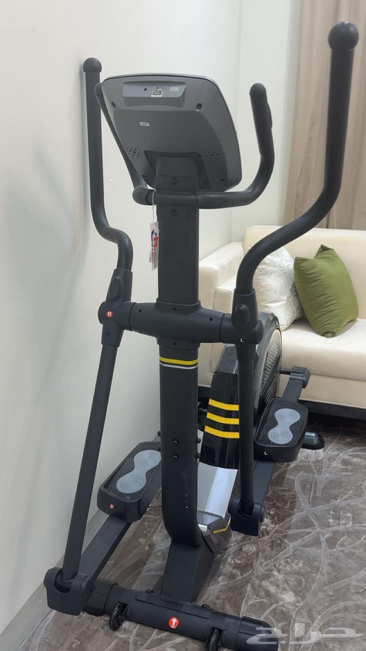 New unused elliptical machine64547485260417111