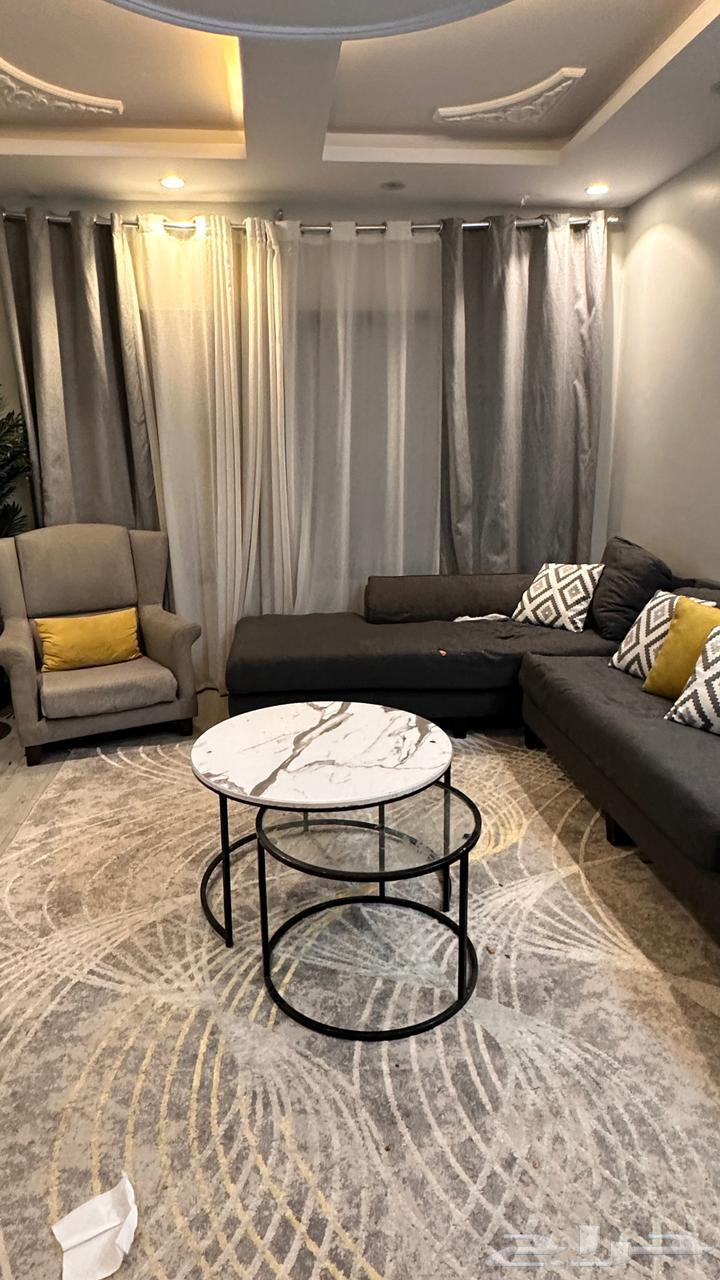 كنب صاله مستعمل وملحقاته64552148937346113