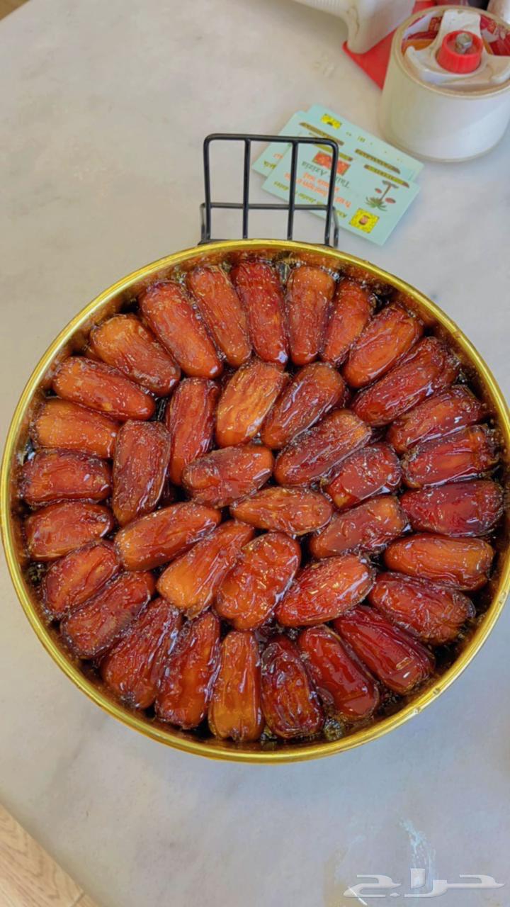 Best quality dates delivered to Riyadh with delivery available64543846203011110