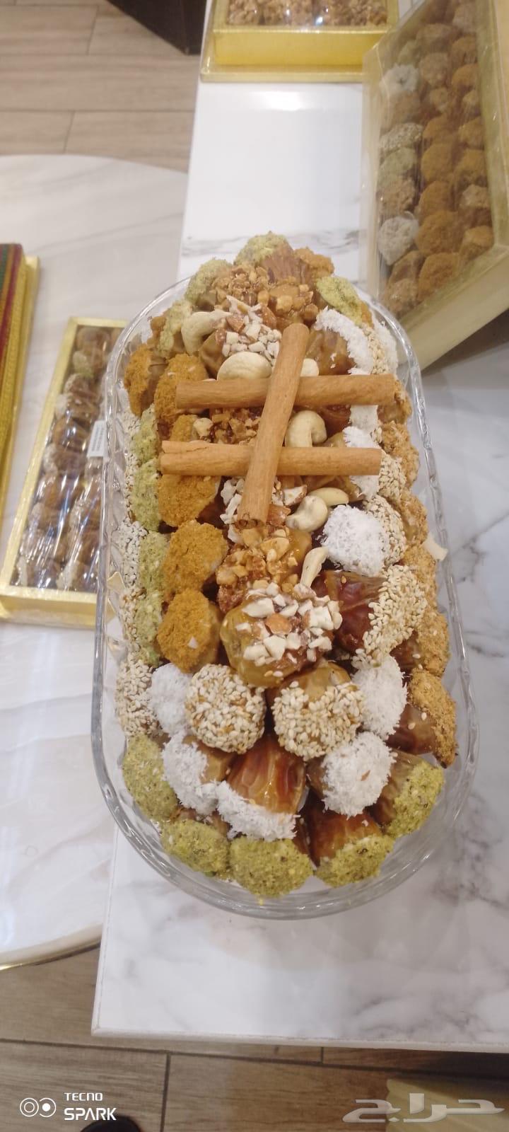 Best quality dates delivered to Riyadh with delivery available64543846203011114