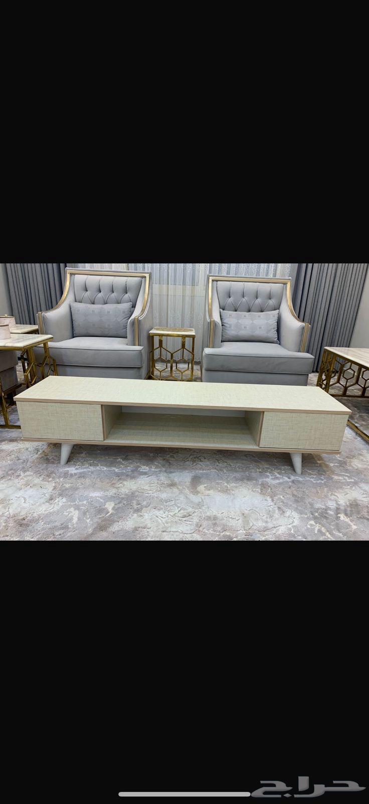 طاولات تلفزيون جديدة64550495219841110