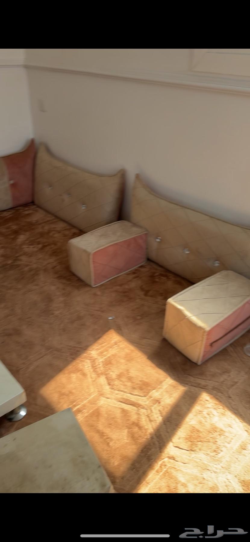 Back sofas64548561332994112