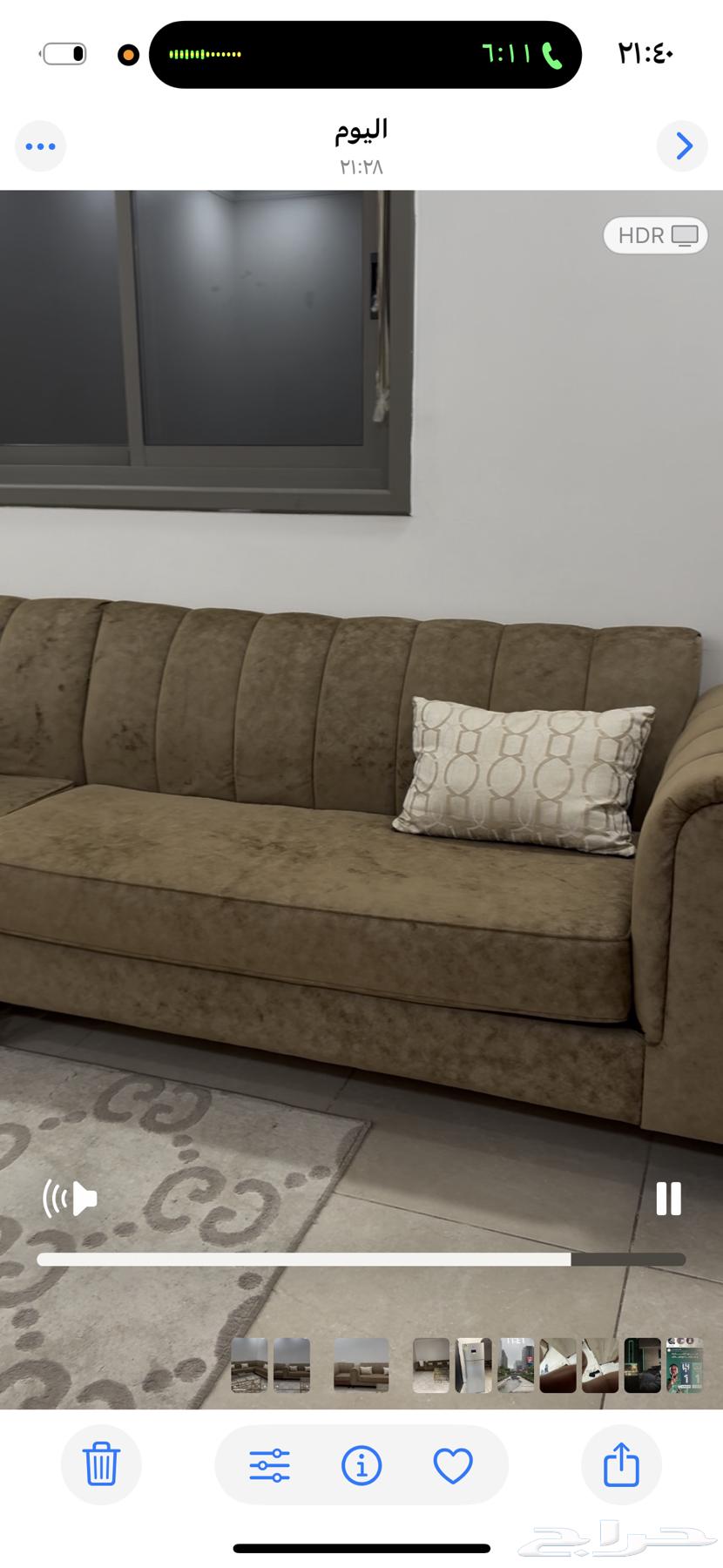 Sofa, table, and refrigerator64552306057603110