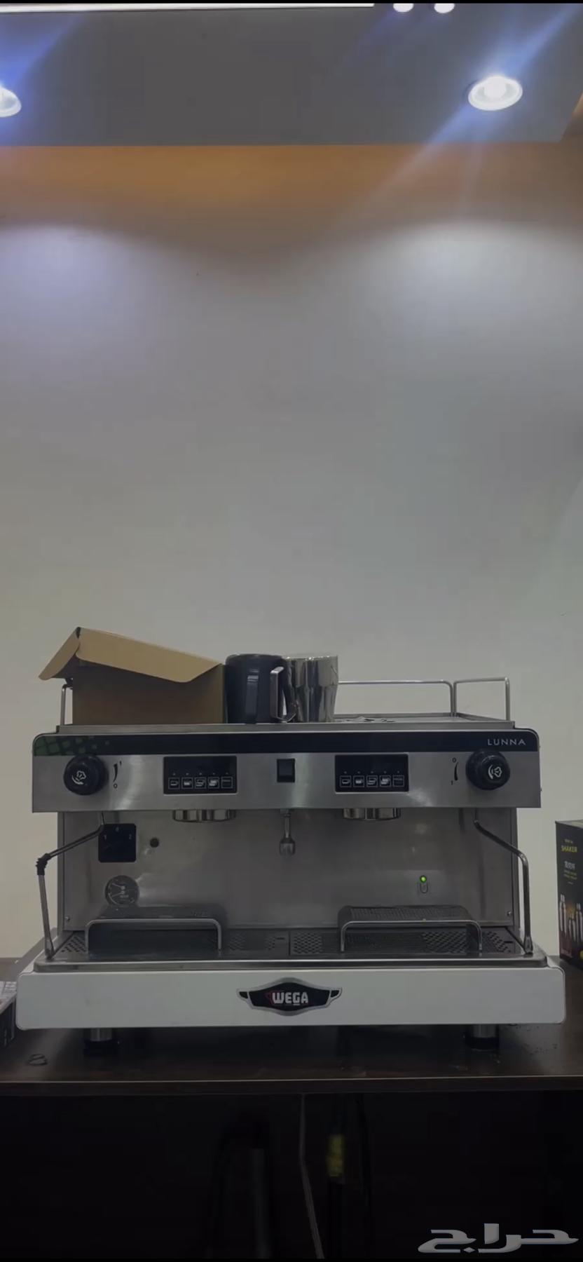 مكينة قهوة WEGAقروبين64545616272386111