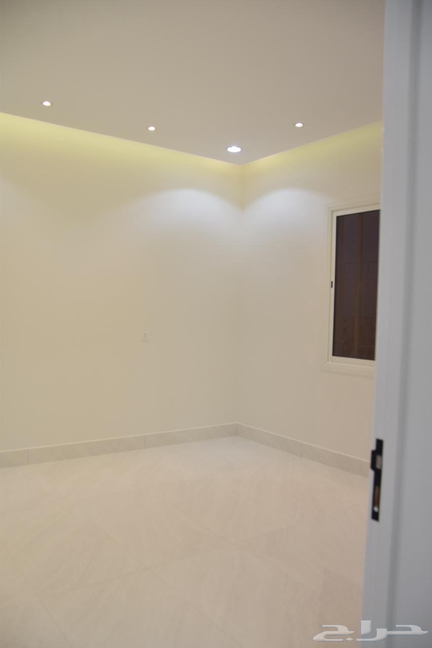 للبيع روف ارضي وشقق علويه بمدينة ابها - حي العرين64144799786881112