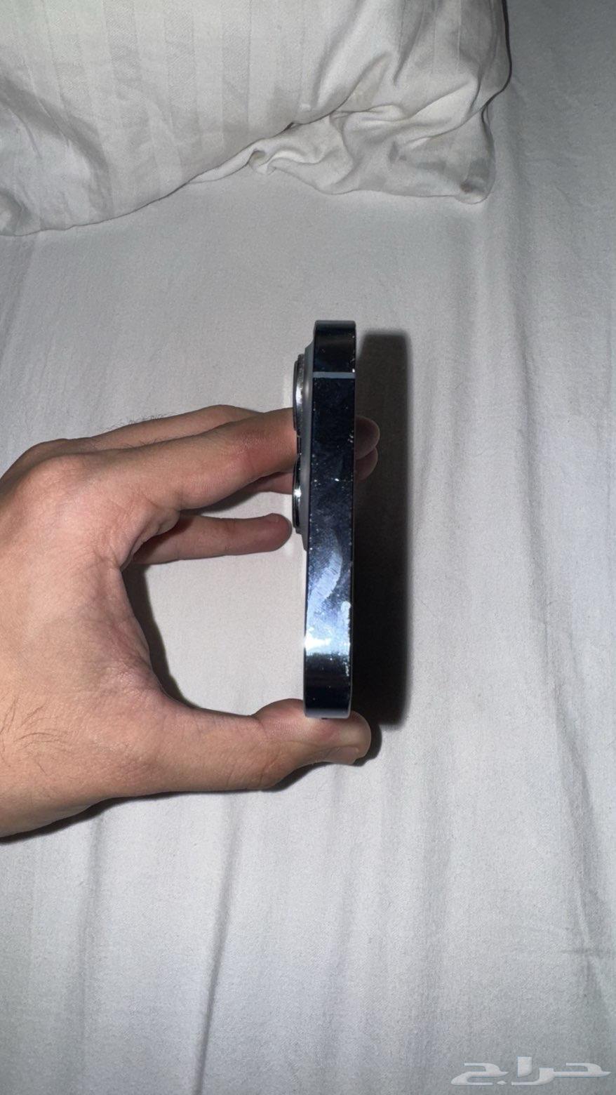 For sale, urgent sale of a clean iPhone 13 Pro, blue color (sierra blue)64550478806273110