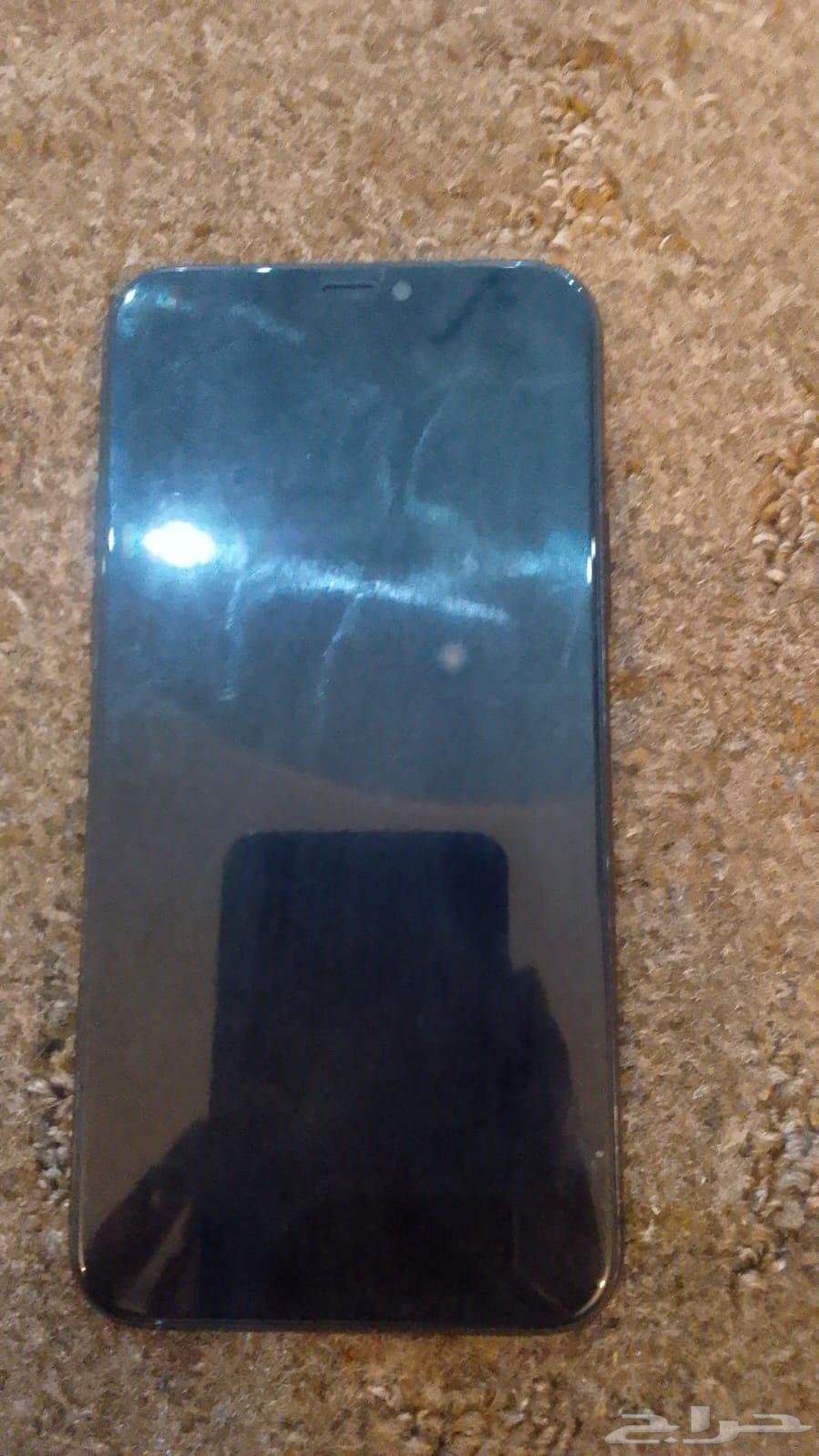 للبيع الجوال 11برو علي السوم64543775692035111