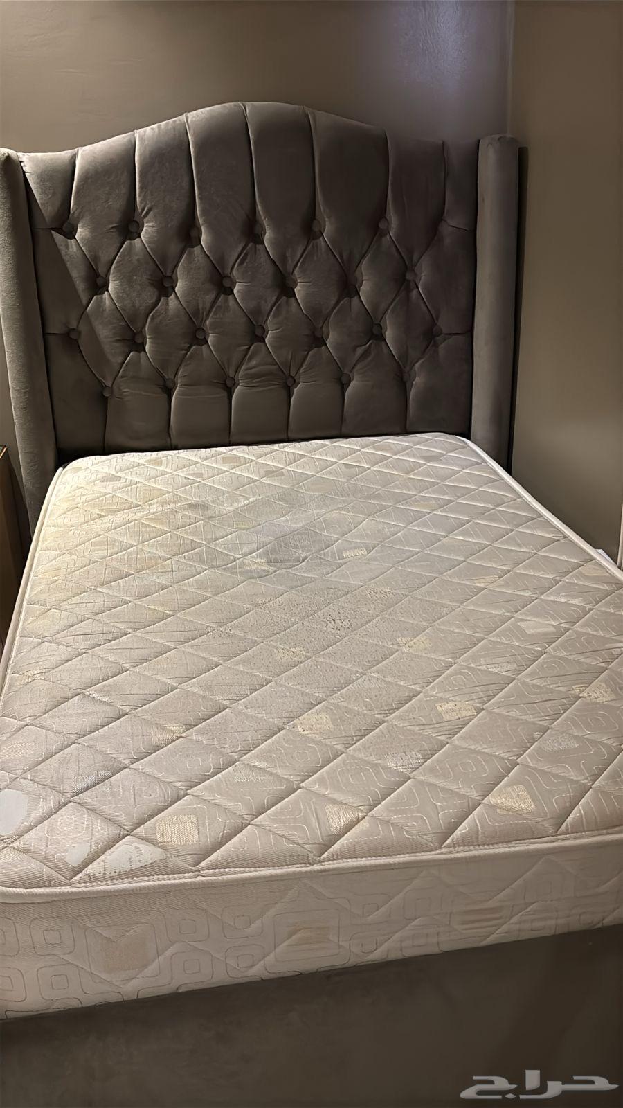 2 اسره مع المراتب64546707044483111