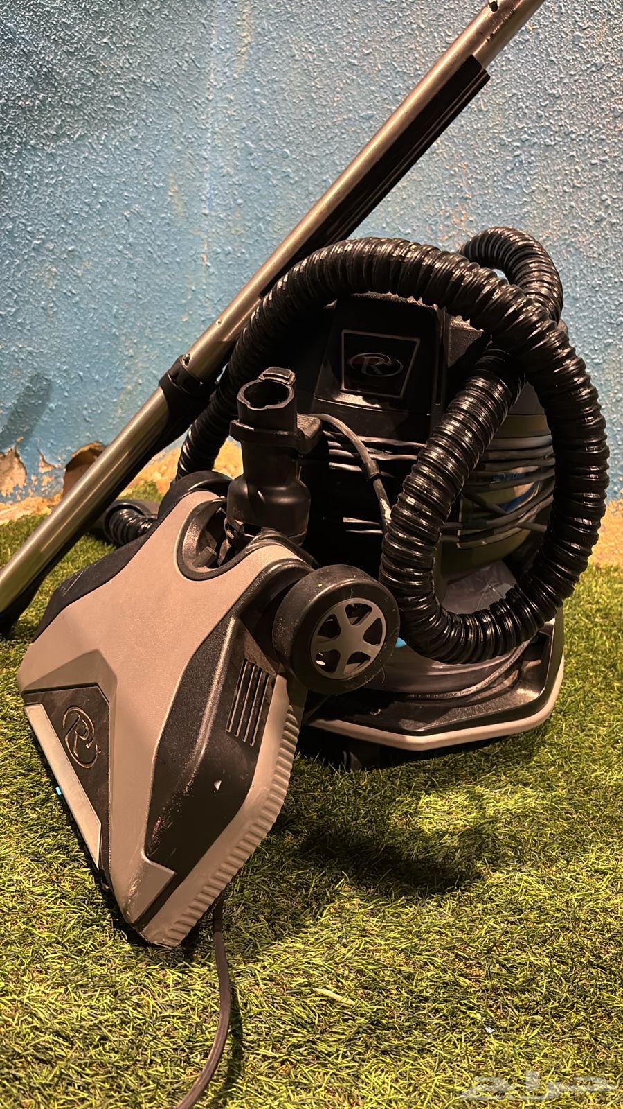 New version of the Rembo vacuum cleaner with all its accessories64550633372547110