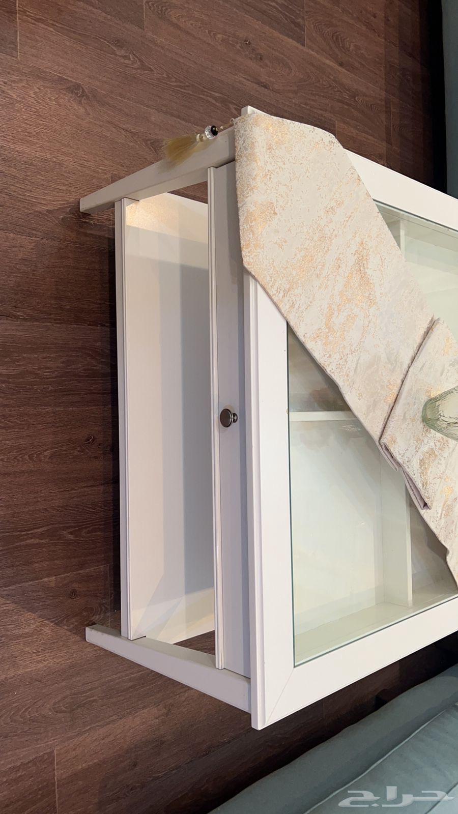 Table64543817912835110