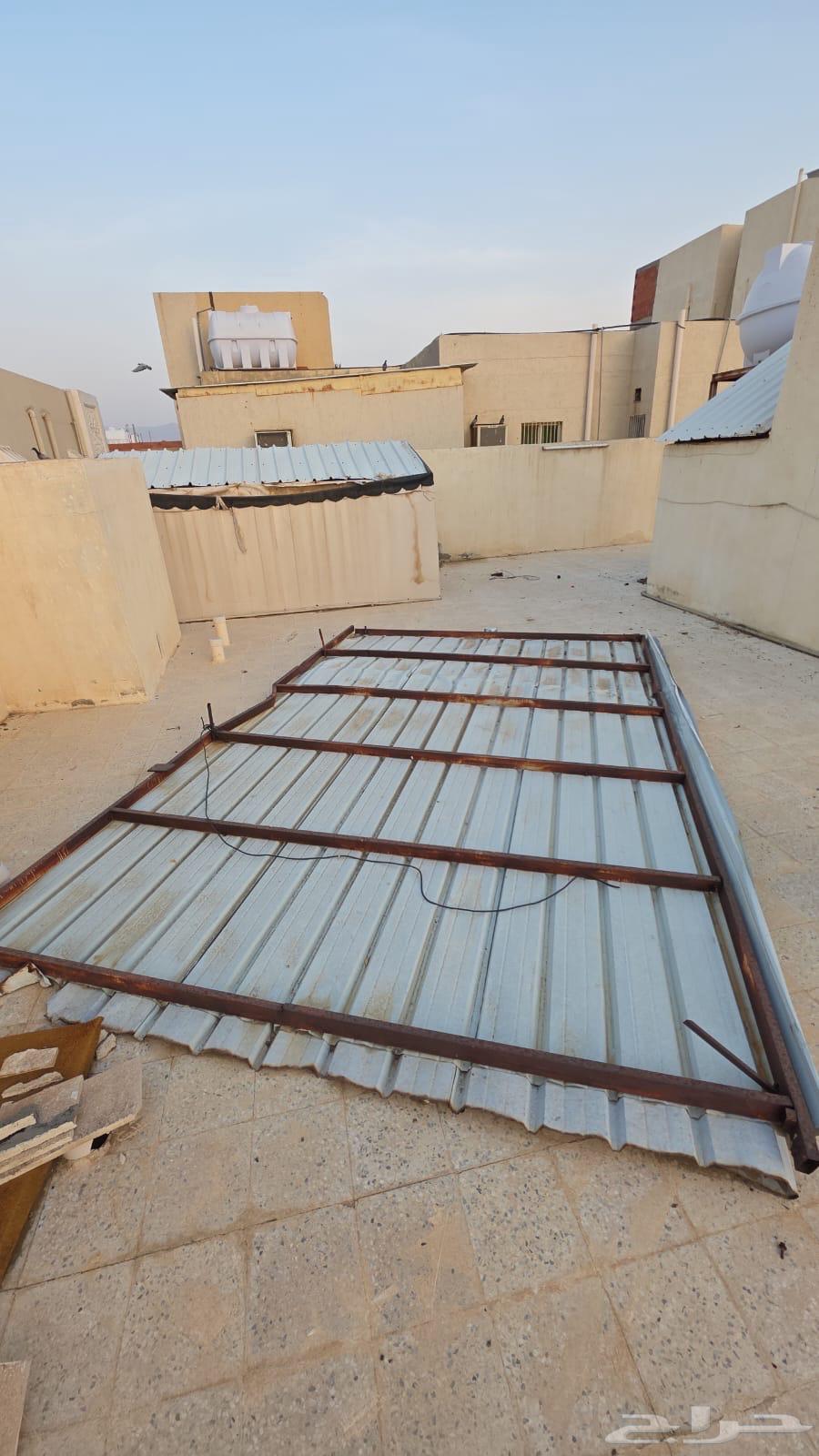 هنقر للبيع   غرفة زنك مقاس 3 464546330793347112