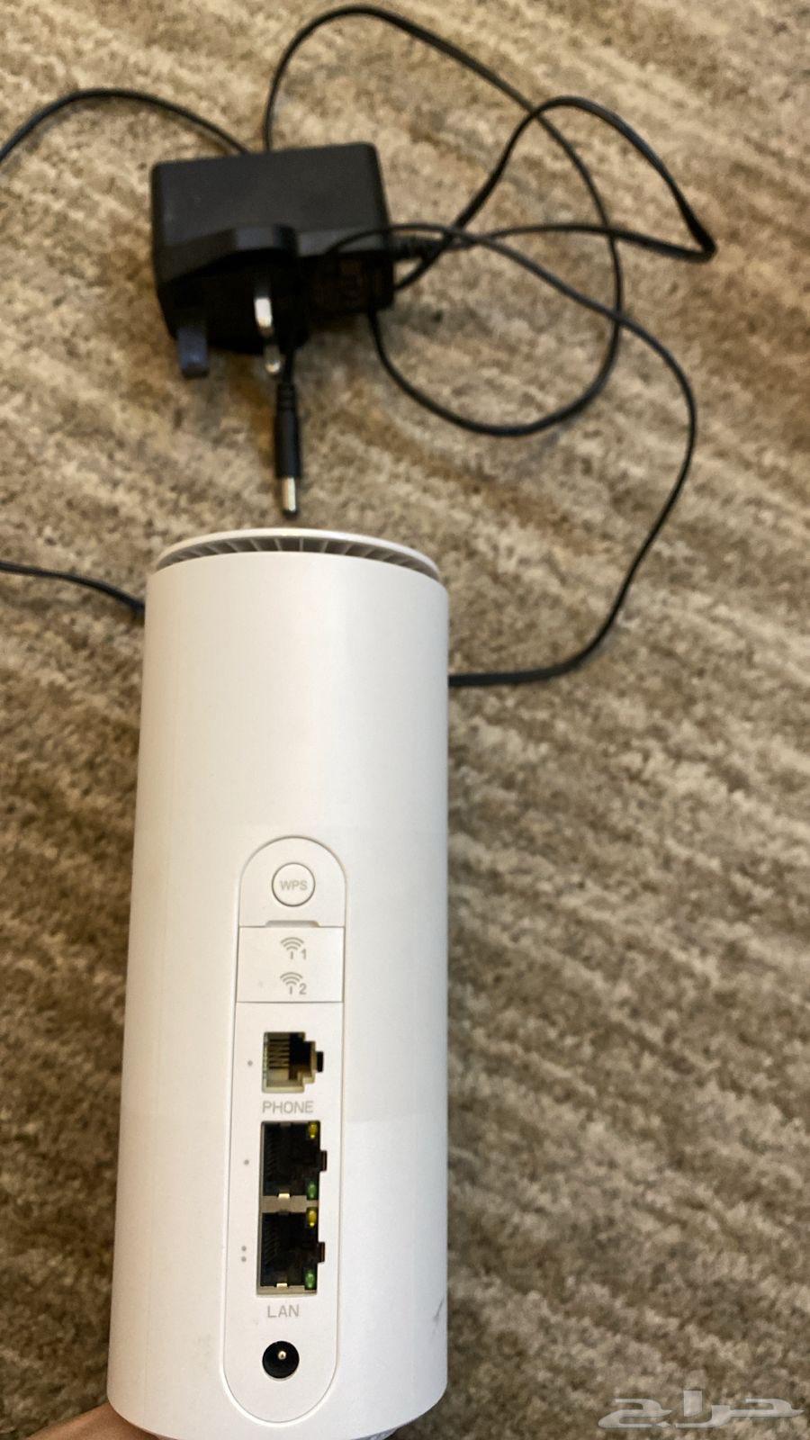 Used 5G router for sale, clean condition64544820498434111