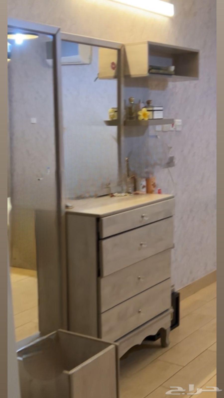 تسريحه للبيع64544622093569111