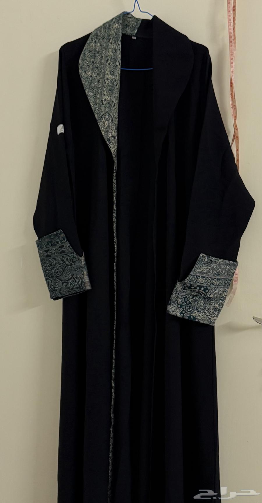 للبيع عباية جديده64552788879363110