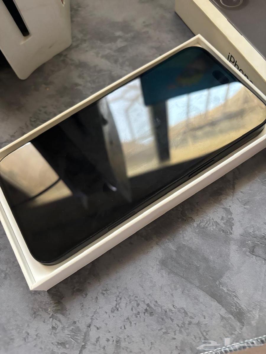ايفون 16بلس نضيف جدا  128ق64454894902145111