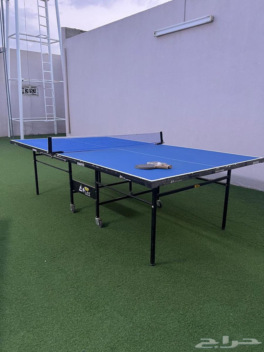 طاولة تنس وفرفيرا شبه جديده64552263735555113