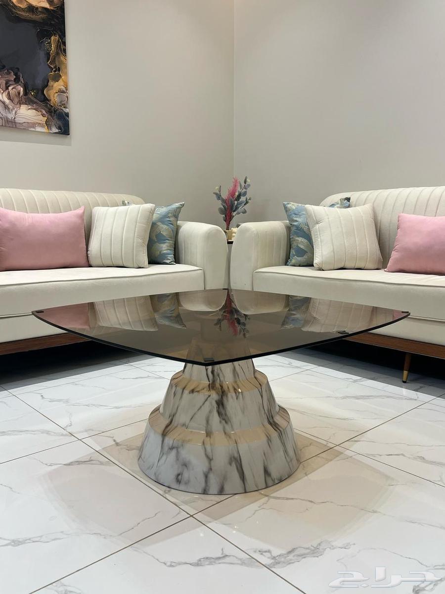 New Serving Table64547387836675113