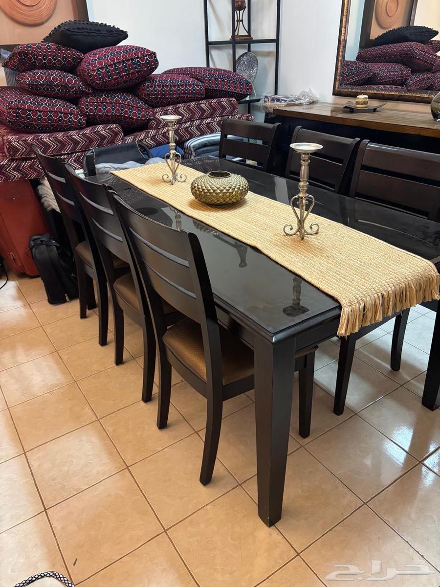 3 tables, 7-person sofa set, dining set with 6 chairs64553058564739110