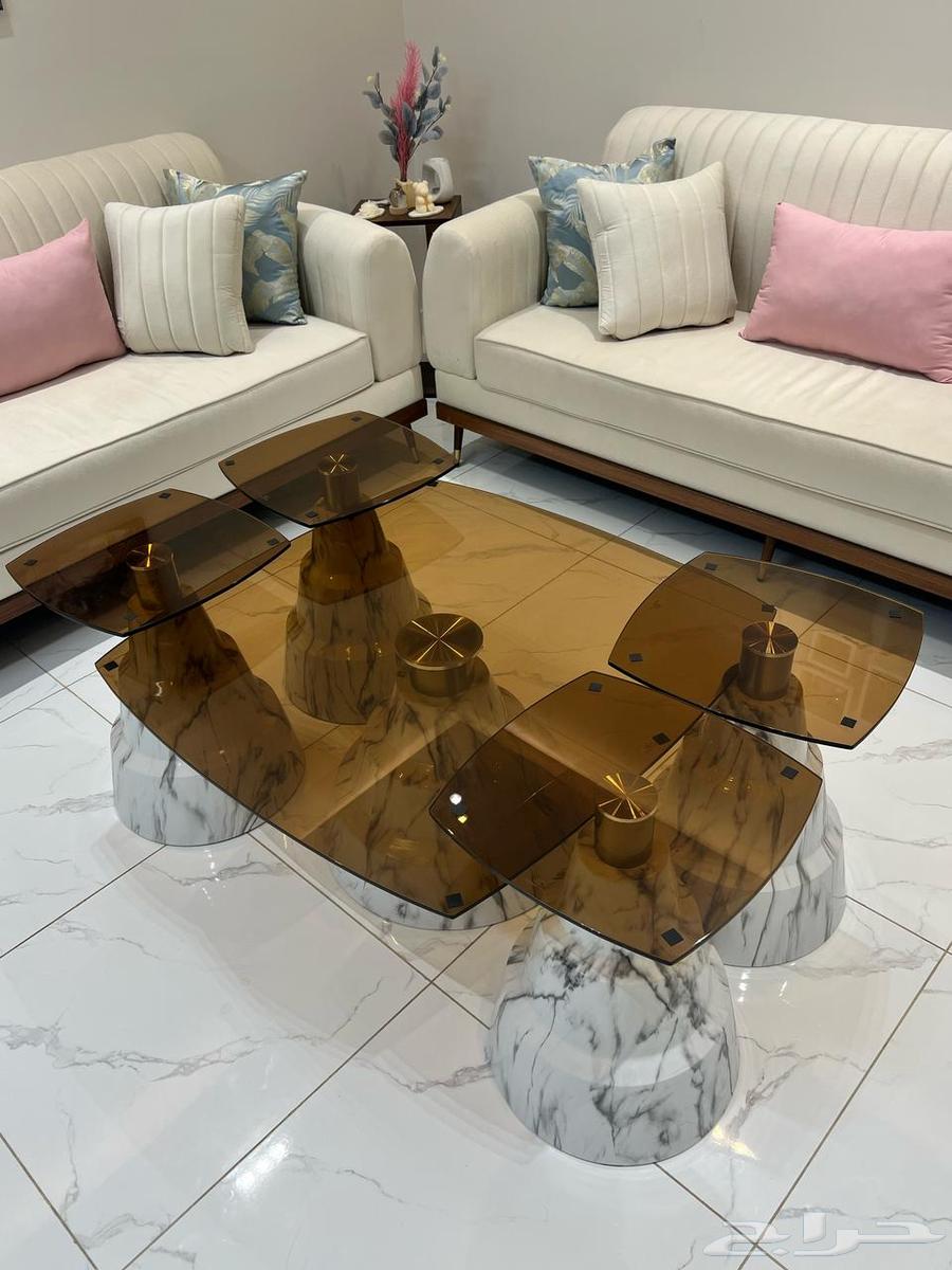 New Serving Table64547387836675112