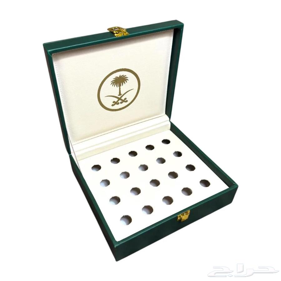 شنطة جلد فاخر لحفظ وتقديم دهن العود64555012129153112