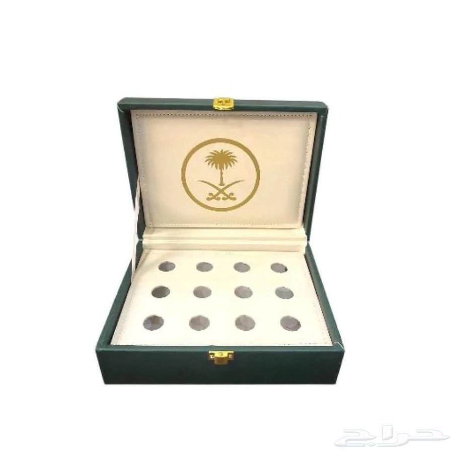 شنطة جلد فاخر لحفظ وتقديم دهن العود64555012129153111