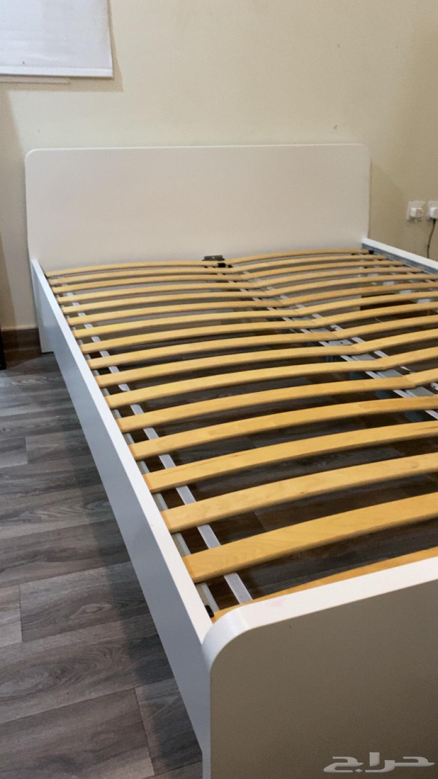 سرير ايكيا للبيع64561446370690111