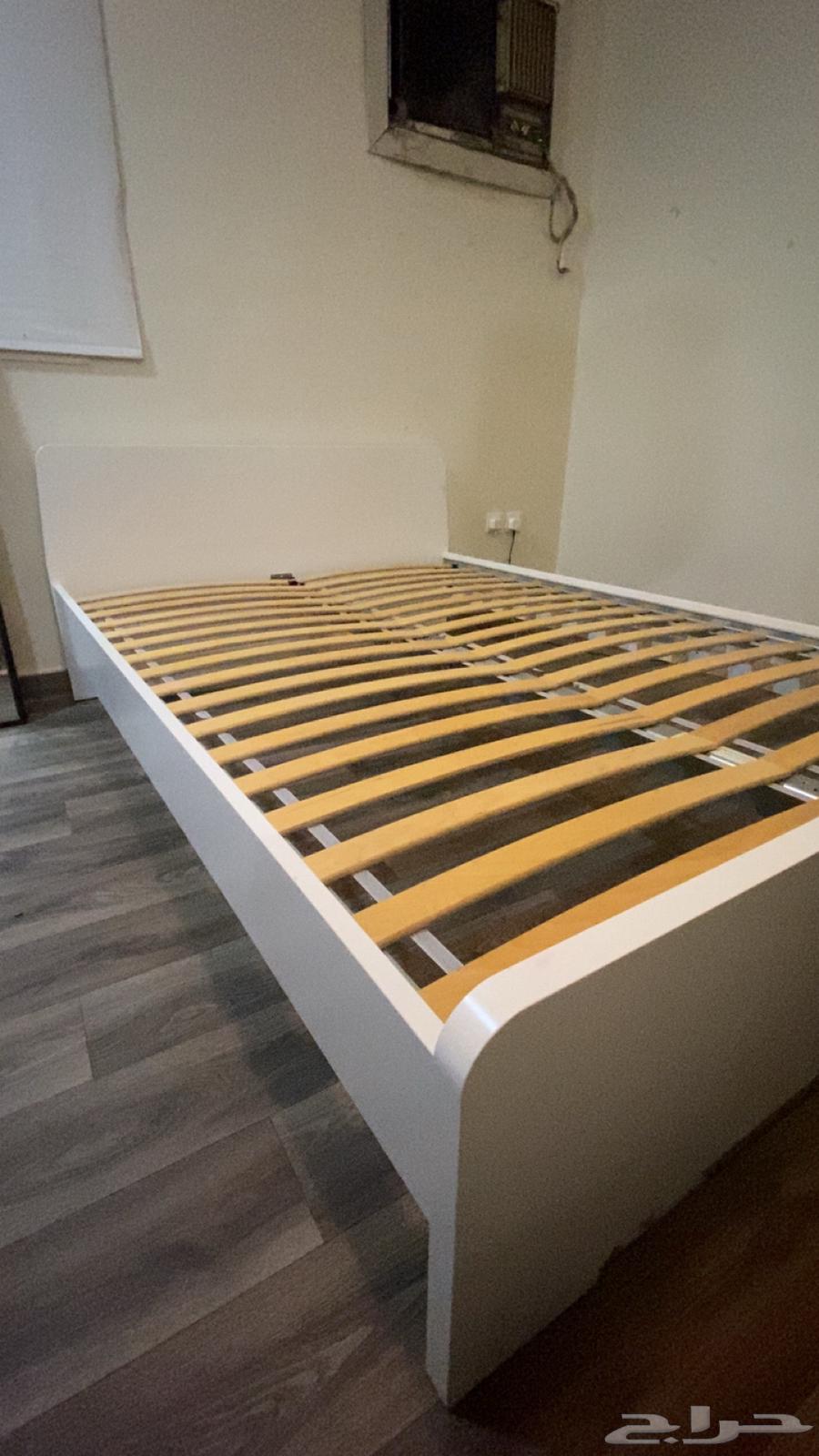 سرير ايكيا للبيع64561446370690112