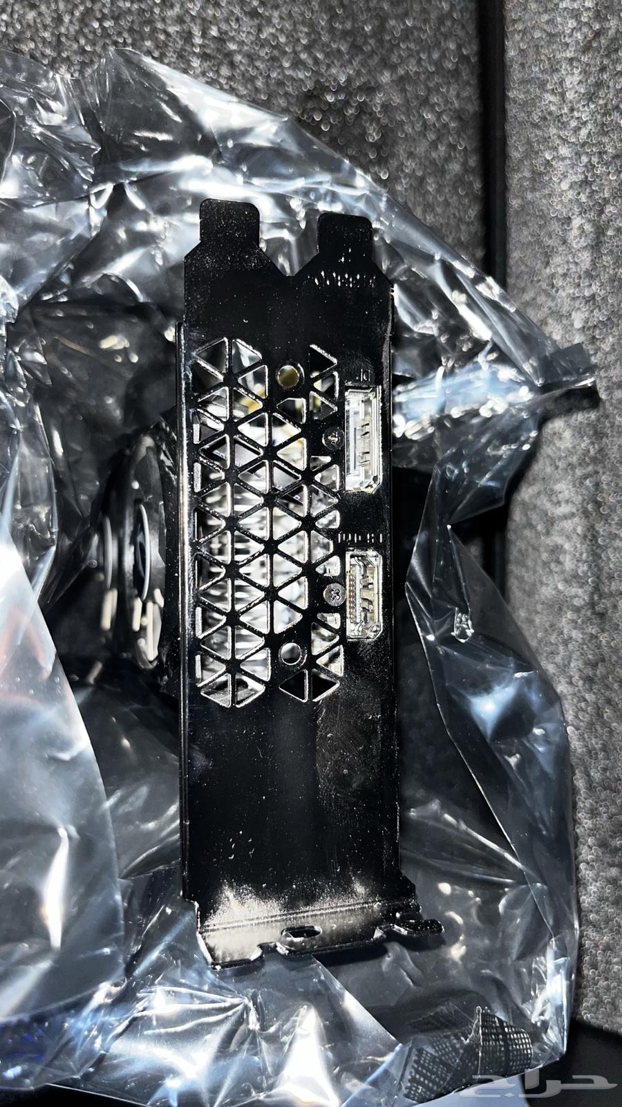 For sale: Graphics card and RGB RAM in excellent condition64558349561986112