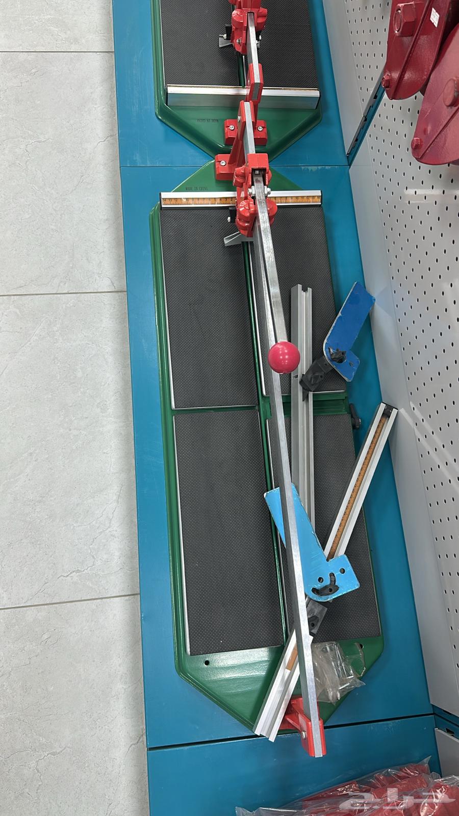 مقص بلاط موديل أيطالي64560332894723110