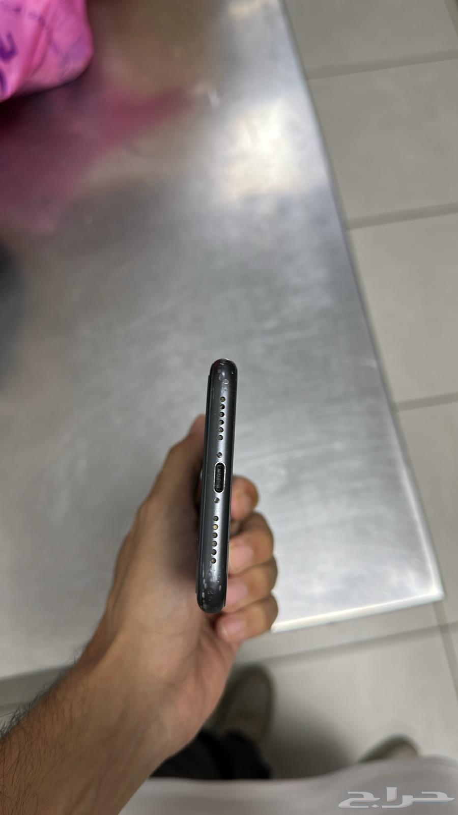 ايفون 11 للبيع64559883357699112