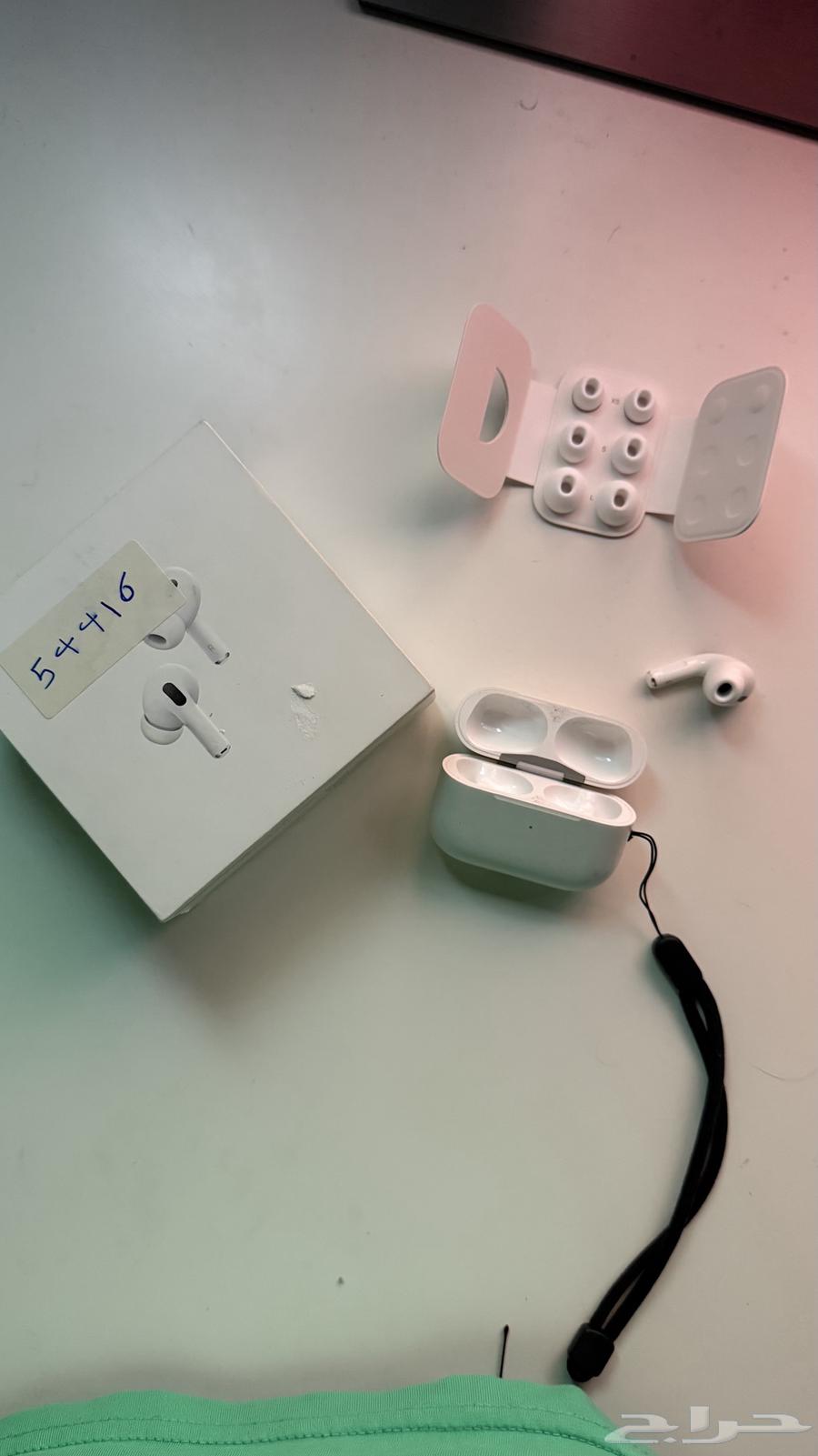 ايربودز برو الجيل الثاني ( فردة واحدة يمين - مع البيت )64555040165507110