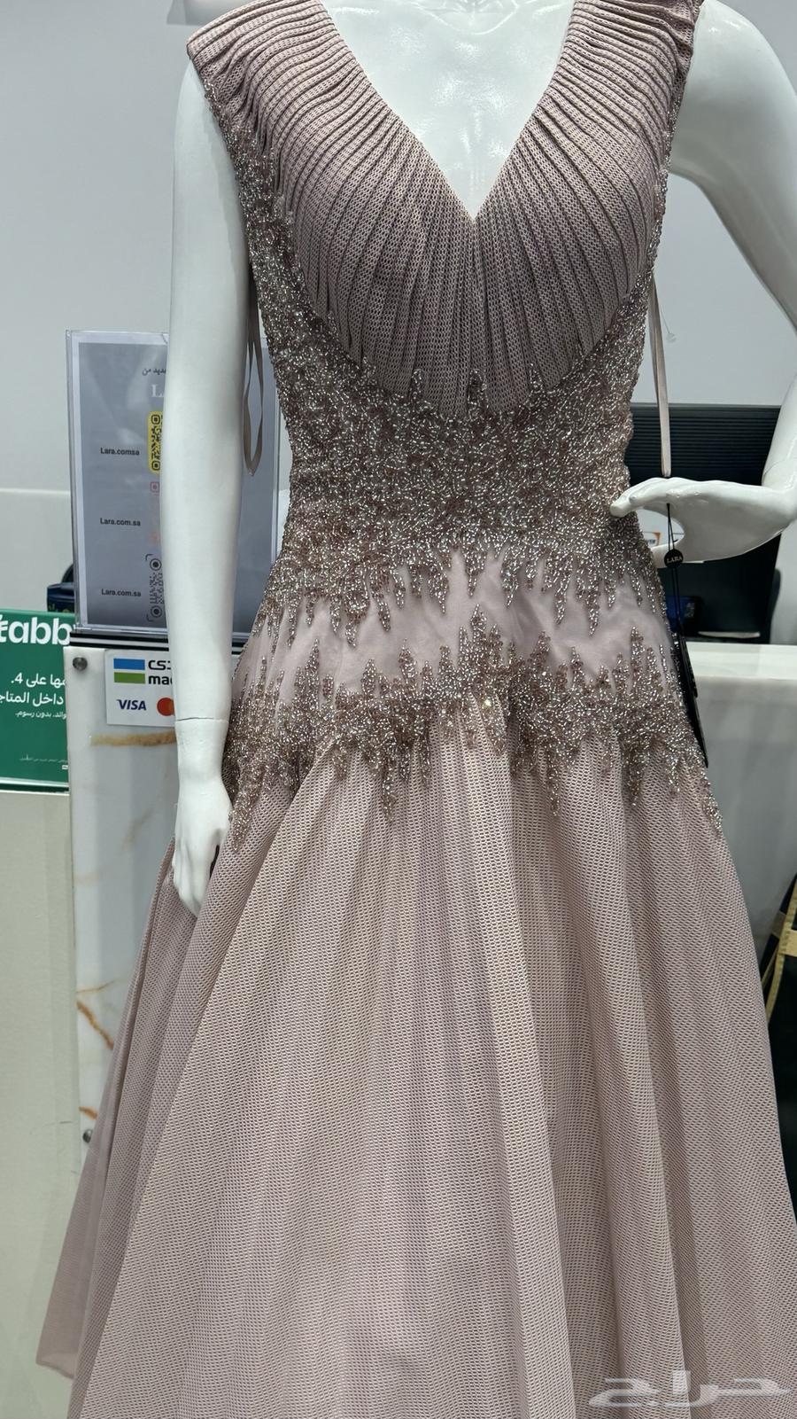 فستان سهرة راقي للبيع64560346569473111