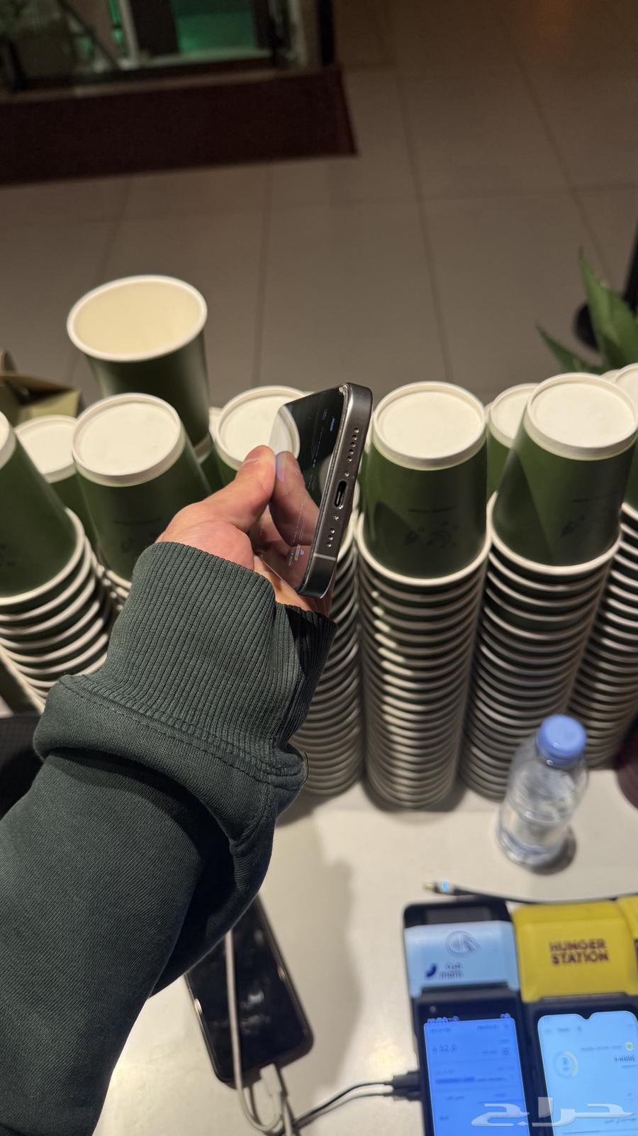 ايفون 16 برو 256 قيقا تيتانيوم ( ضمان ذهبي اكسترا )64561474423041114