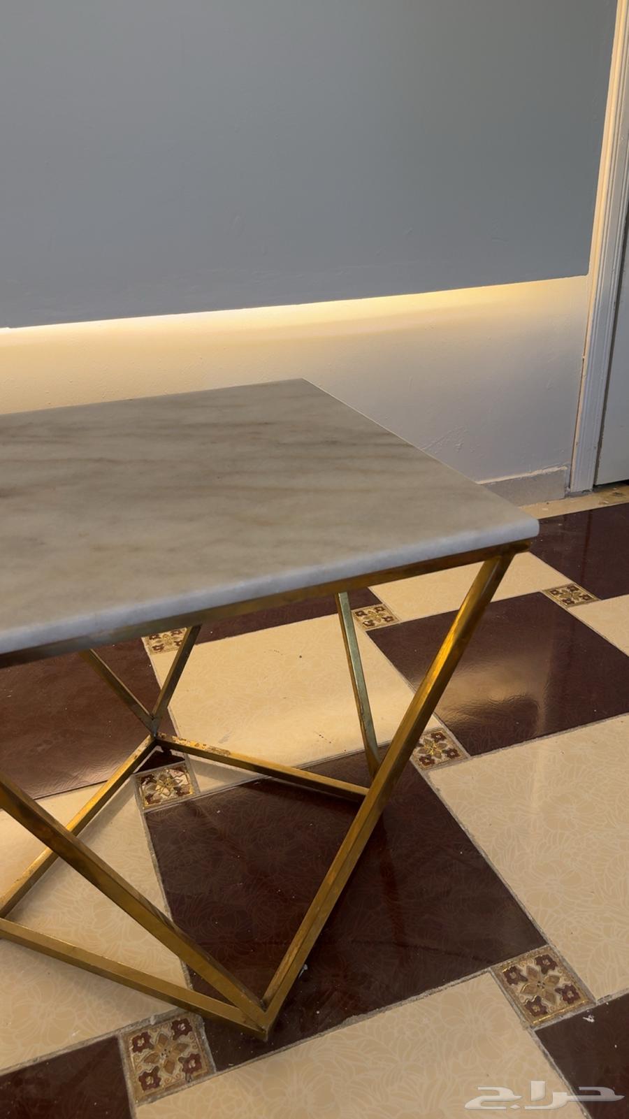 طاولات رخام وكونسول من هوم سنتر64556413332355113
