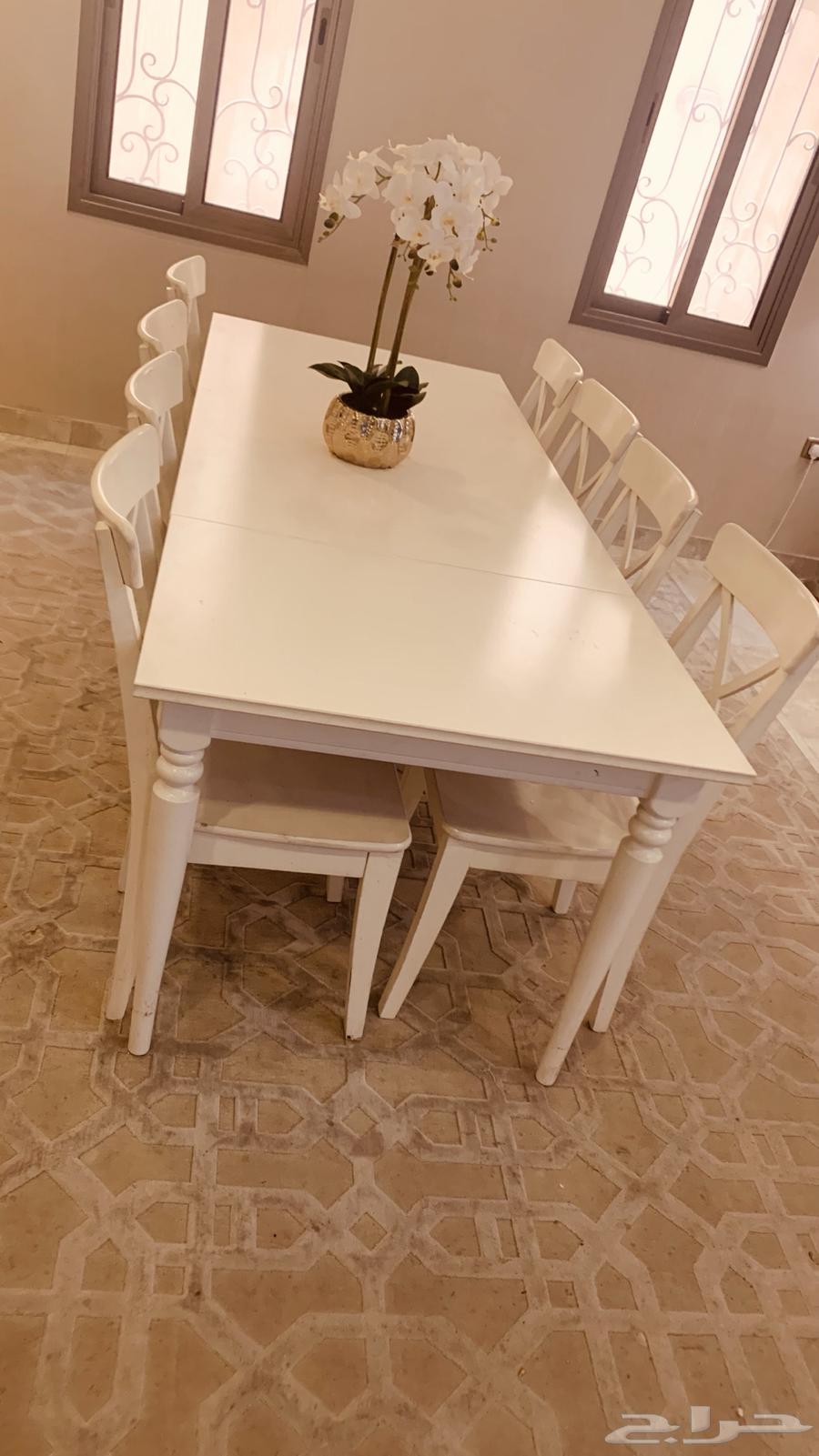 Ikea dining table with 8 chairs64556497868290110