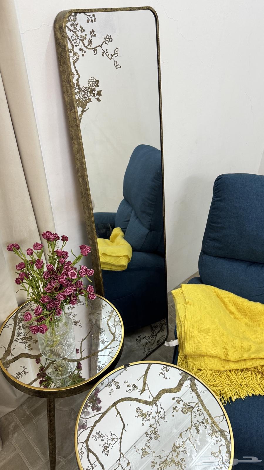 طاولتين ومرايا طقم وكنب هزاز64553893288577110