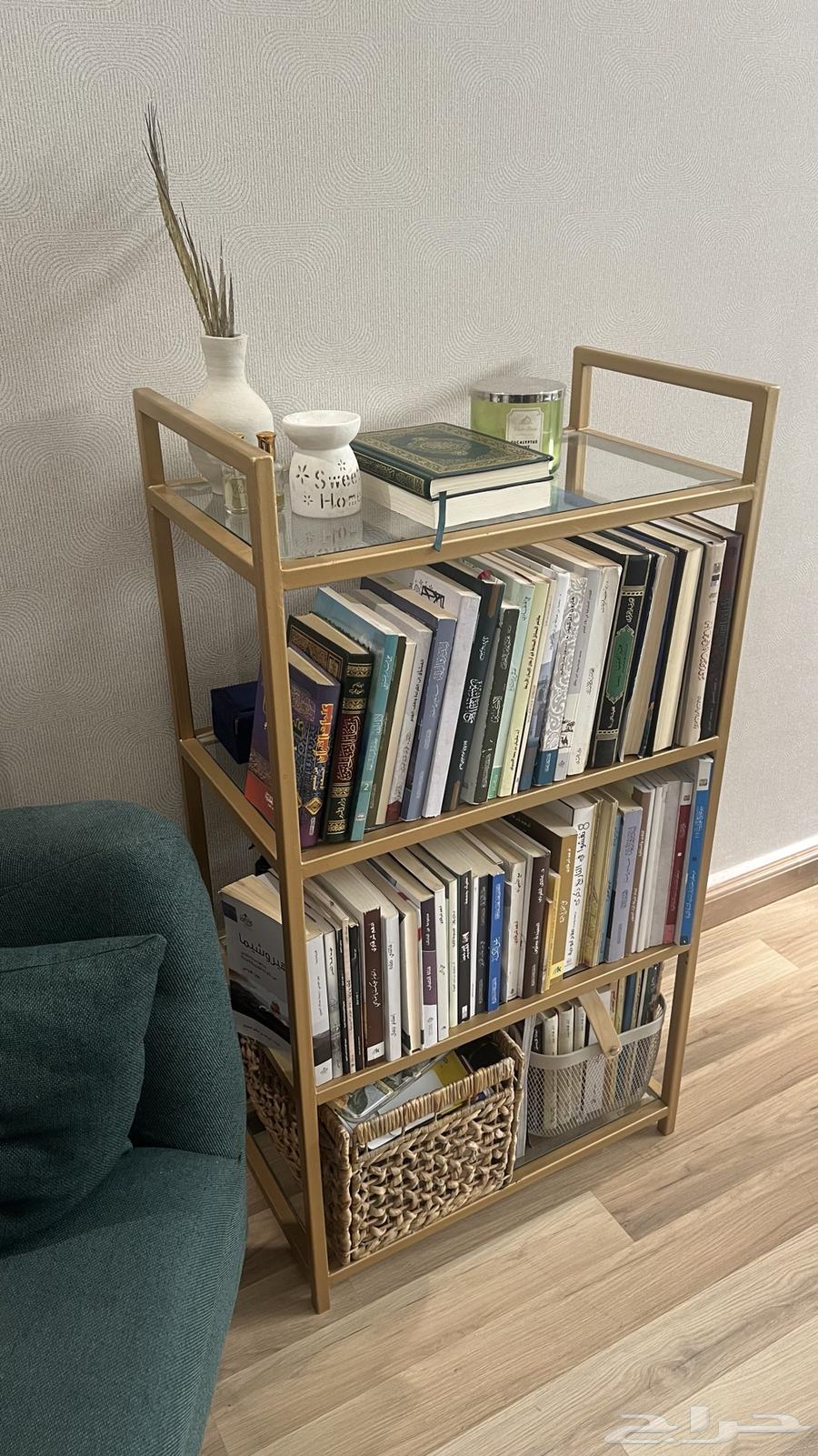 Shelves, bookshelves, table, gold64556945227523110