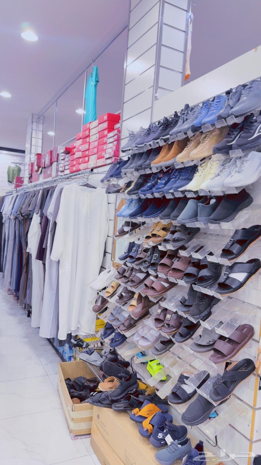 بضاعة ملابس رجالي للبيع64554412642434111