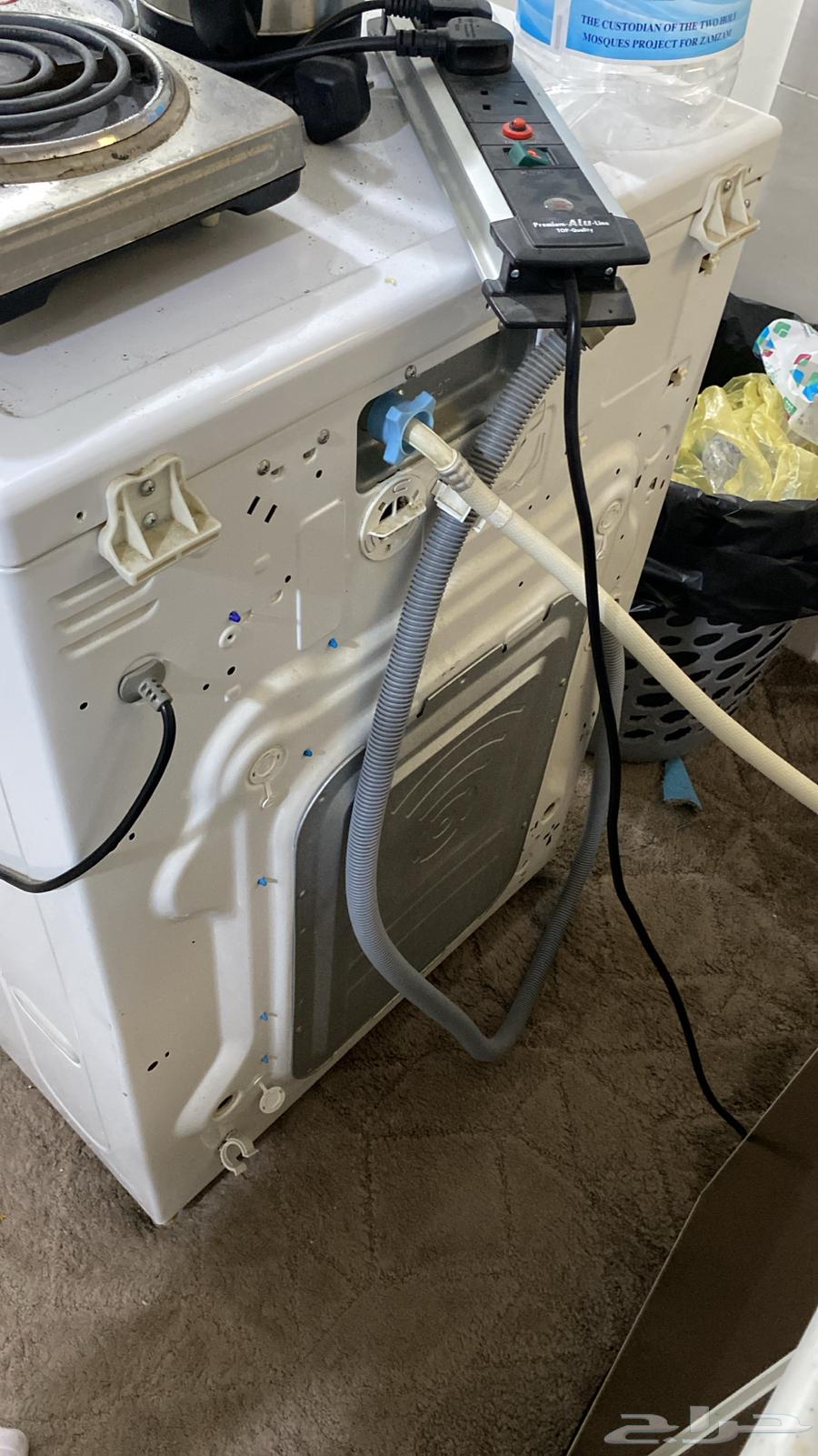 LG washing machine for sale with a fault in the spin motor64561925759617112