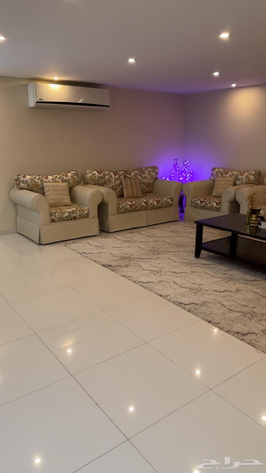 Sofas64554579445505110