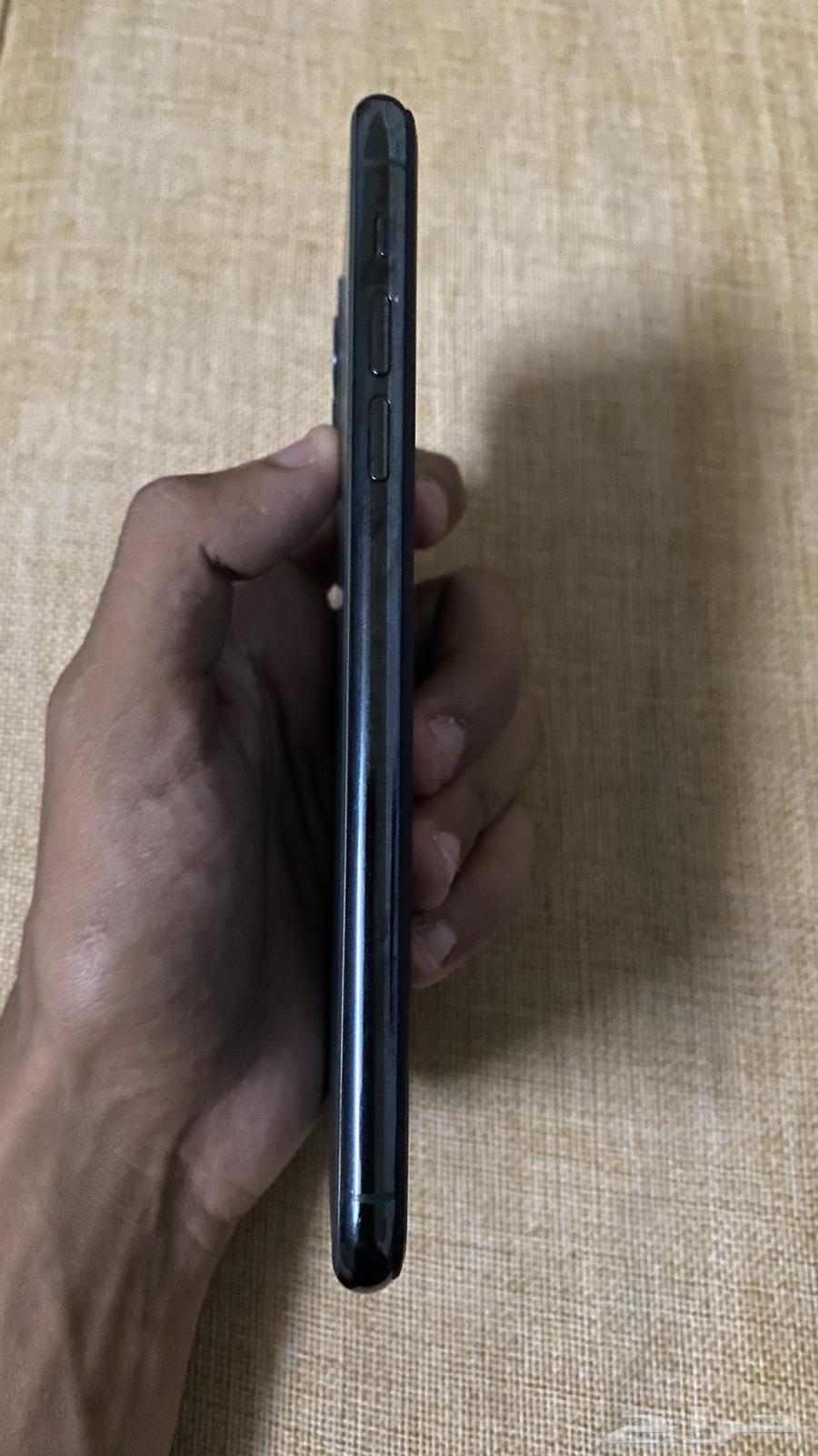 آيفون 11 برو ماكس نظيف64561029349634113