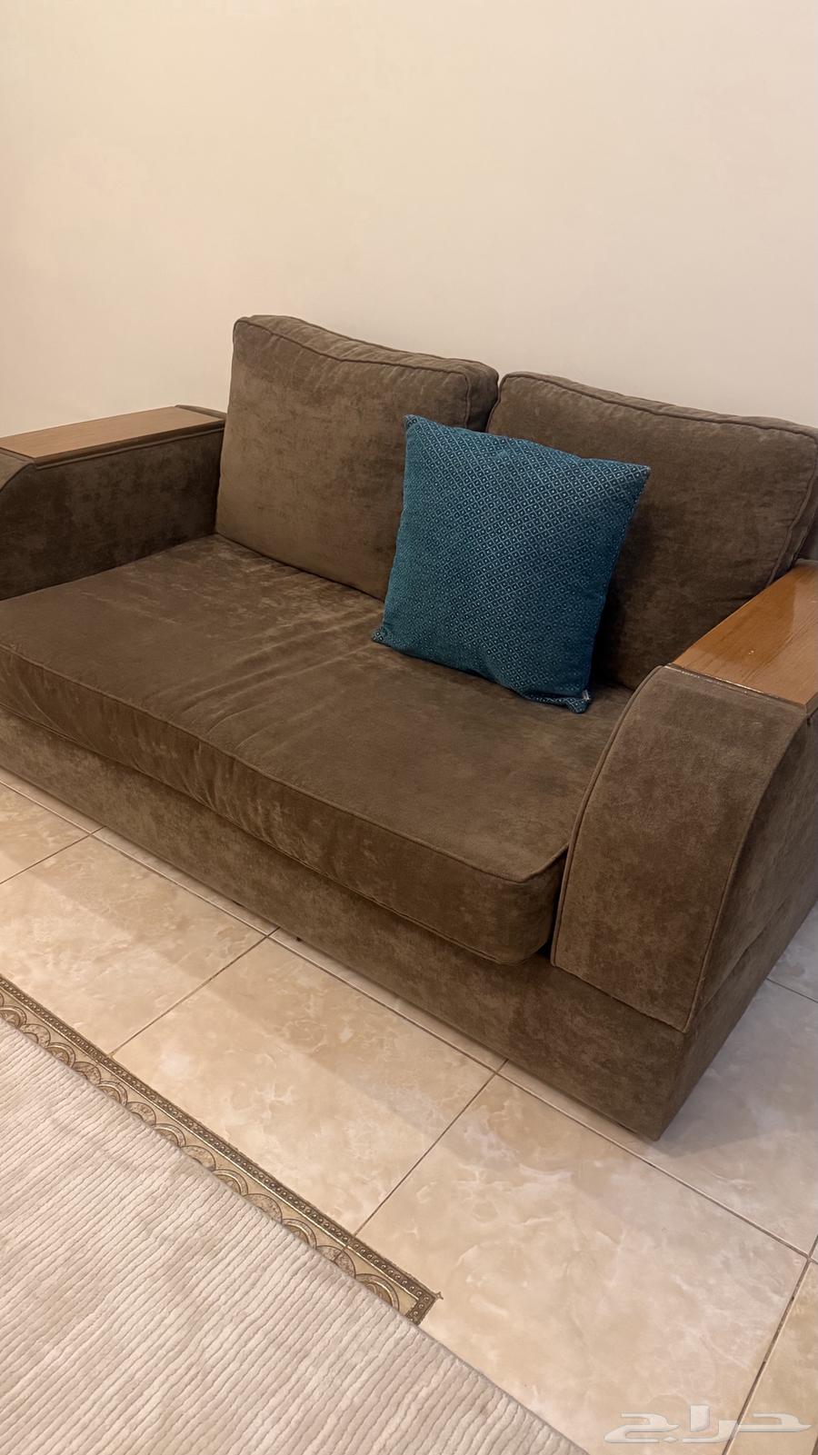 طقم كنب للبيع64561868557698110