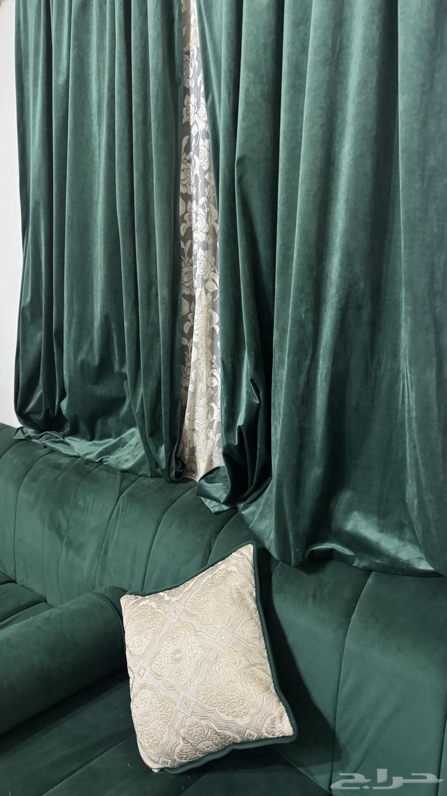 Sofa64560670449667112