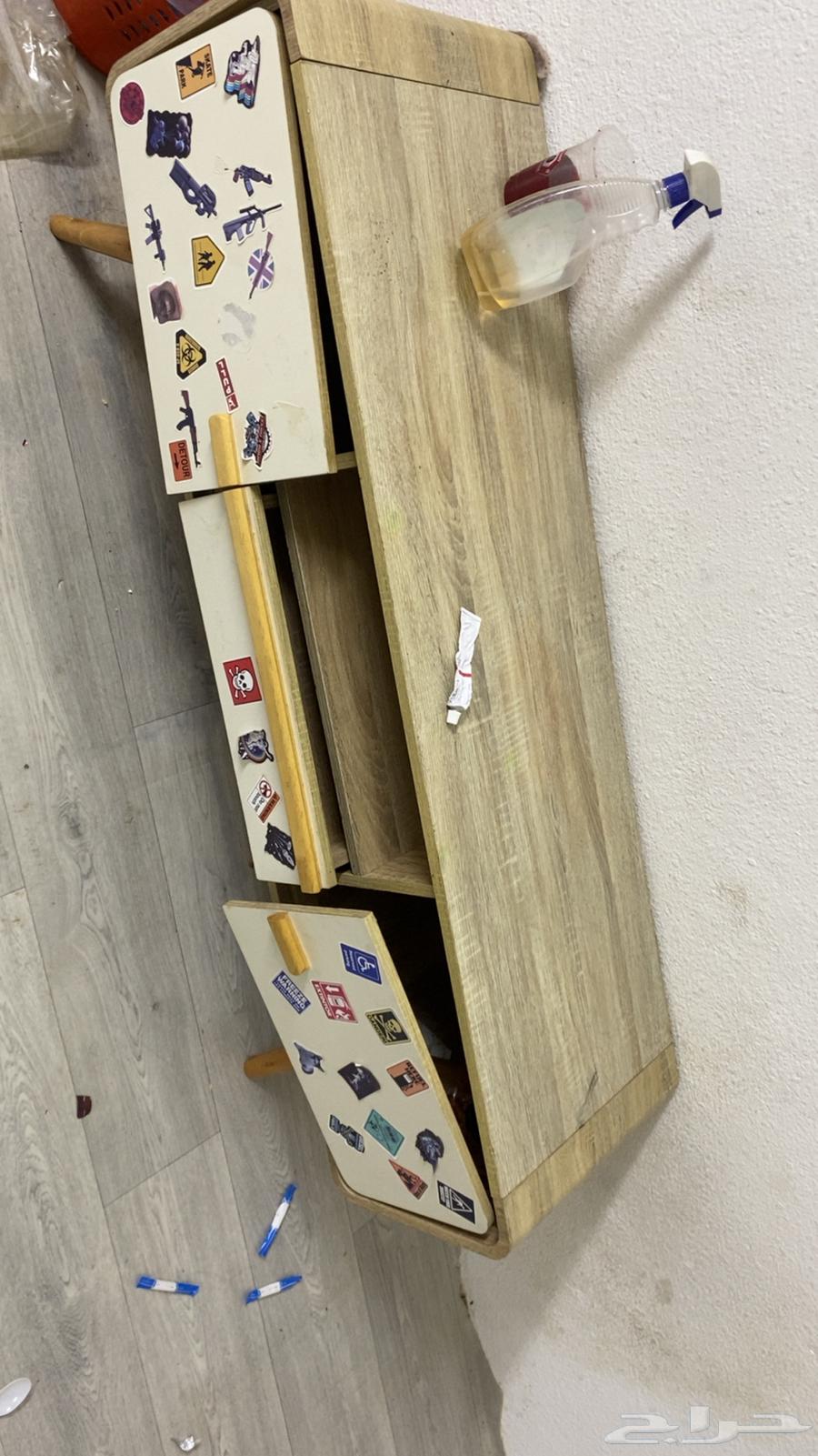 للبيع طاوله بلازمه64553907223171112