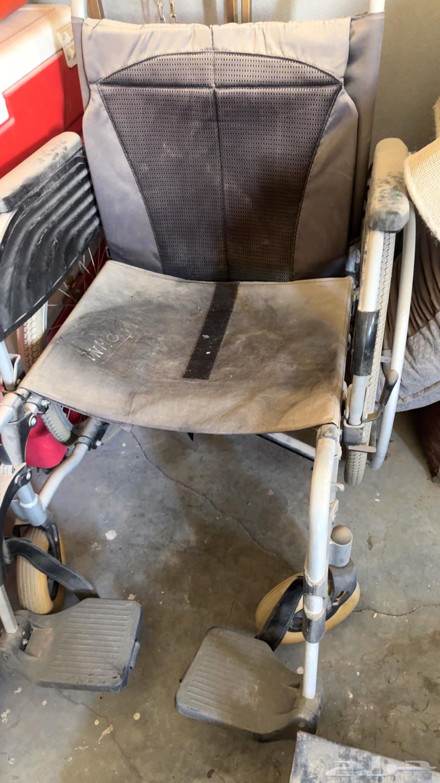 كرسي جديد والله لاكن عشانه فالمخزن مغبر ومانختلف عالسعر64558864515329110