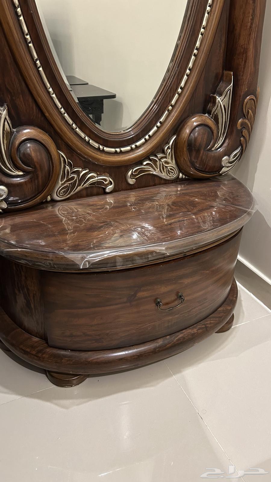 مدخل مرايا طويله نظيف64556070823298111