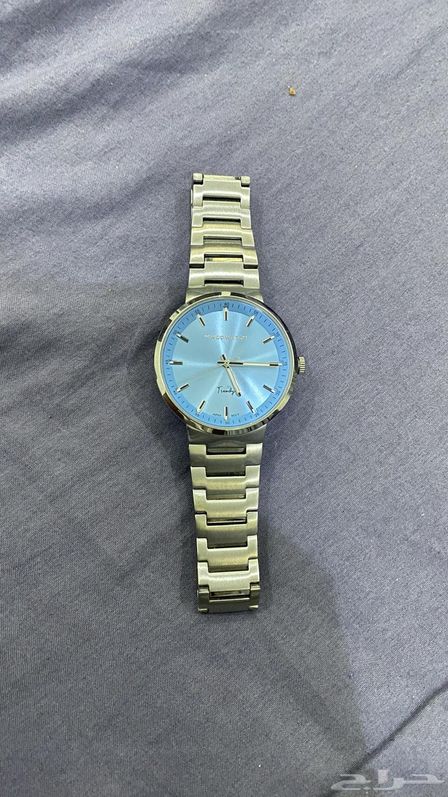 ساعه رجاله نظيفه مافيه خدش واحد على السوم64559534231555111