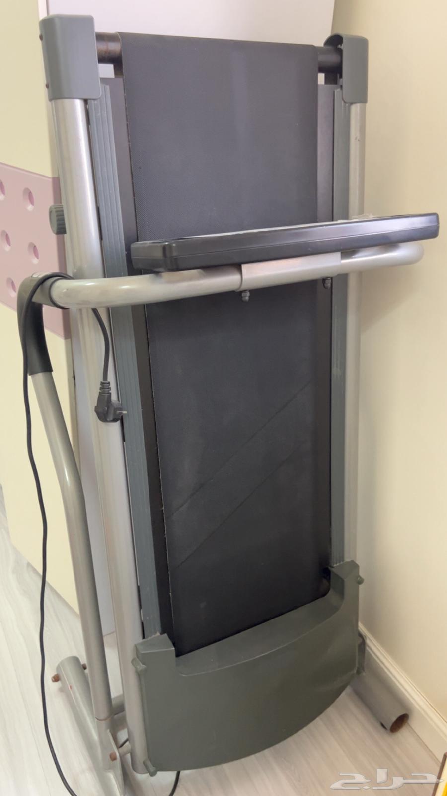 Treadmill64554816225153110