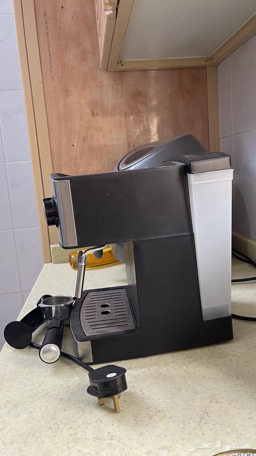 ماكينة قهوة اسبريسو مع عصا تبخير الحليب جديدة ب150 ريال فقط64558558797954111