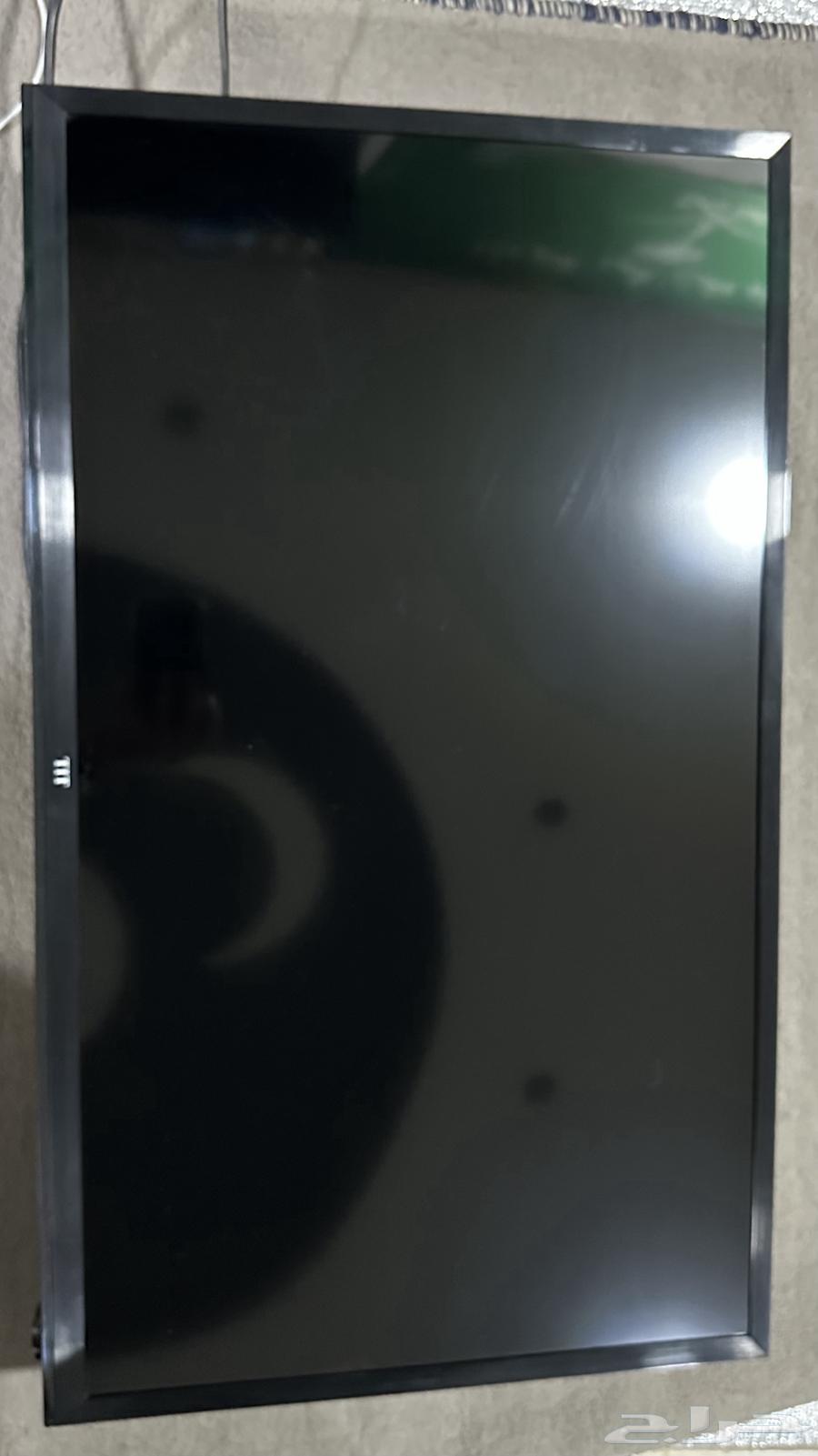 للبيع شاشتين 32 بوصة TIT على السوم64560936789762110